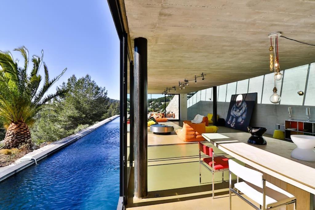 Villa On The Rocks 邦多勒 外观 照片
