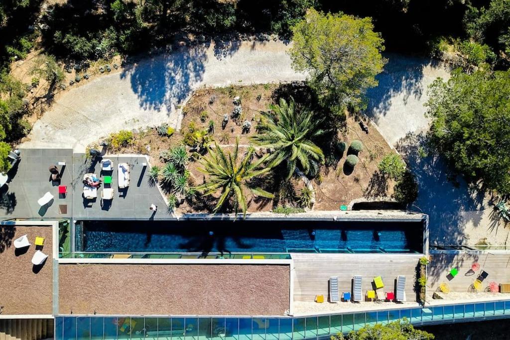 Villa On The Rocks 邦多勒 外观 照片